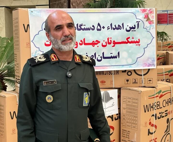 خدمت به پیشگامان جهاد و شهادت ، ادامه مسیر خودآزمایی است
