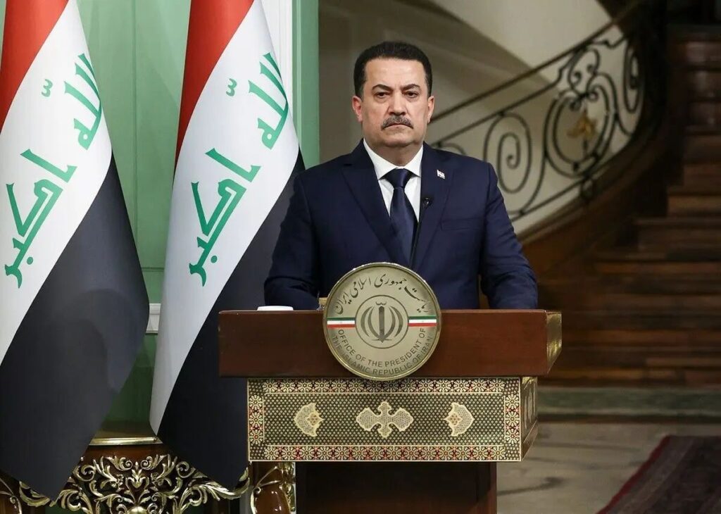 تنش شدید میان نخست‌وزیر عراق و کتائب حزب‌الله پس از درگیری‌های مسلحانه هفته گذشته بر سر حمایت از یکی از مقامات اداره کشاورزی وابسته به این گروه/ رهبر کتائب: «محدودیت قیم‌مآبانه» بر تصمیمات «السودانی» اعمال شود/ دوره نخست‌وزیری او با اتخاذ تصمیماتی در ۱۱ نوامبر پایان یابد/ هیچ‌گونه مصالحه‌ای را نمی‌پذیریم