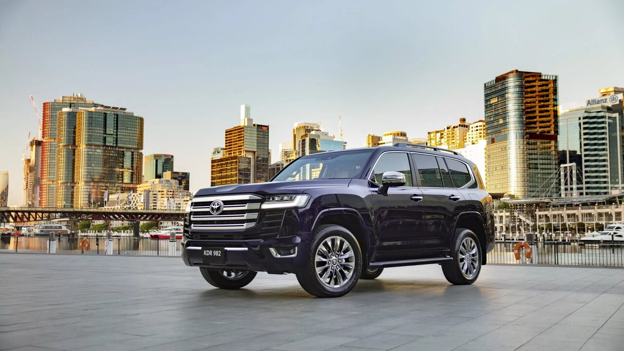 درخشش جدید Land Cruiser در خاورمیانه / کشورهای عربی در بین مشتریان / عکسهای برتر