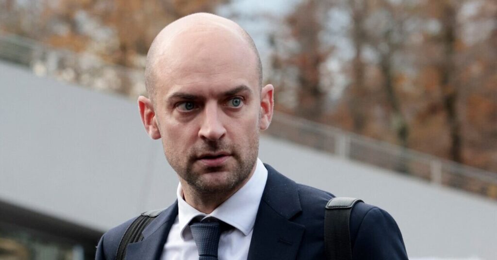 فرانسه تصمیم رژیم صهیونیستی برای اشغال غزه را محکوم کرد