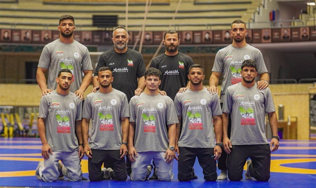 معاون تیم کشتی ای ایران در مسابقات بین المللی کشتی رومانیایی