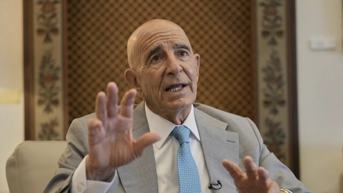 ادعای توماس باراک، فرستاده آمریکا: حزب الله باید گزینه‌های خود را بررسی کند؛ نمی‌تواند چیزی را بگیرد، بدون آنکه در مقابل چیزی را ببخشد / ما هیچ پیشنهادی را به اسرائیل در مورد خلع سلاح حزب‌الله ارائه نکرده‌ایم