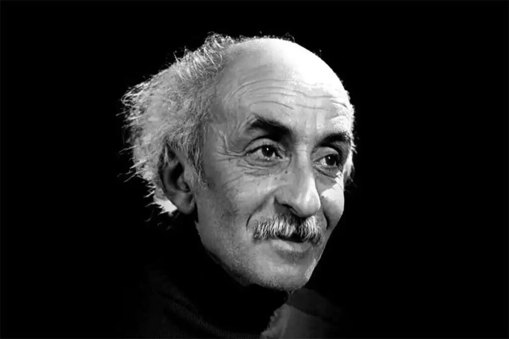 ابری ، دارگ! چه کسی باران می بارد؟