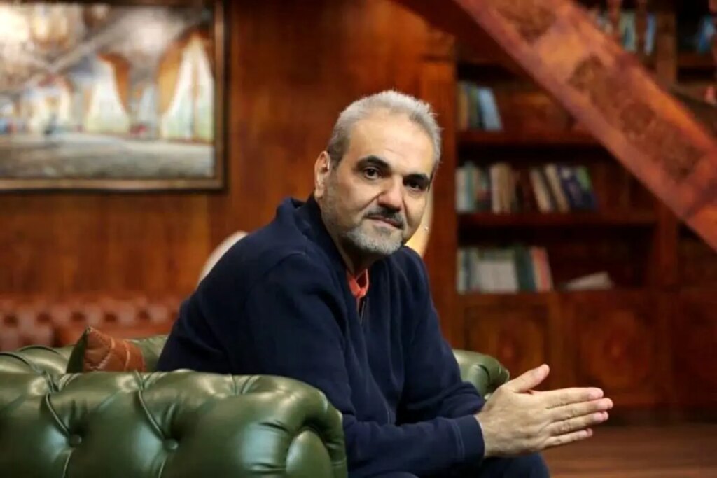 انتقاد جواد خیابانی از لباس ۱۵ میلیاردی رامین رضاییان