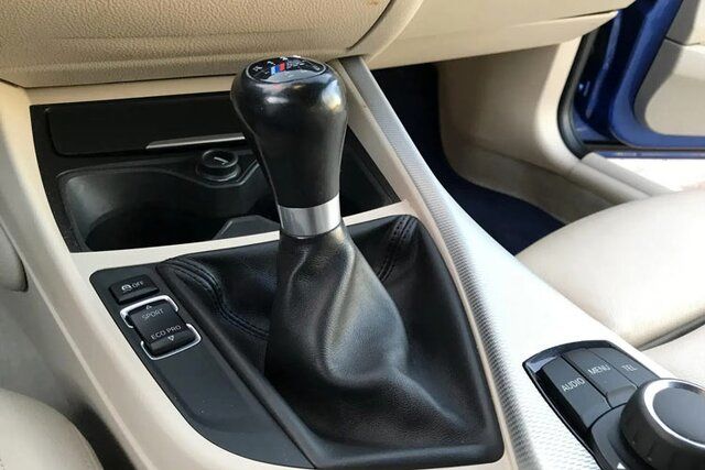 با این 5 کار گیربکس اتوماتیک خودرو را نابود می کنید