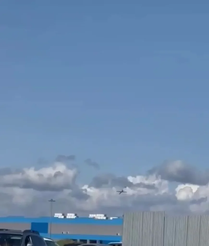 ببینید؛ لحظه اصابت پهپاد انتحاری اوکراین به کارخانه تولید پهپاد در تاتارستان