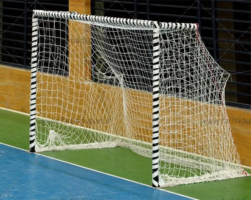 فوت نوجوان ۱۶ ساله در سالن ورزشی دزفول؛ دروازه‌بان فوتسال قربانی سقوط تیرک دروازه شد