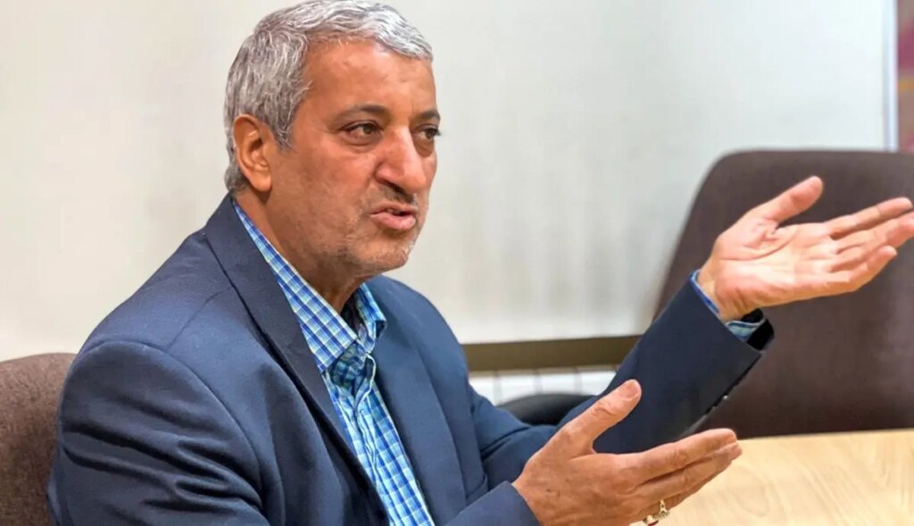 لاریجانی می‌تواند مددکار دولت باشد