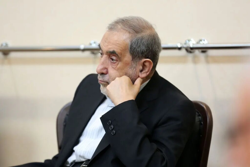 واکنش ولایتی به تصمیم دولت لبنان برای خلع سلاح حزب‌الله