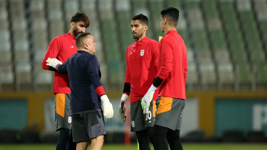 چه کسی جای علیرضا بیرانوند را می‌گیرد؟