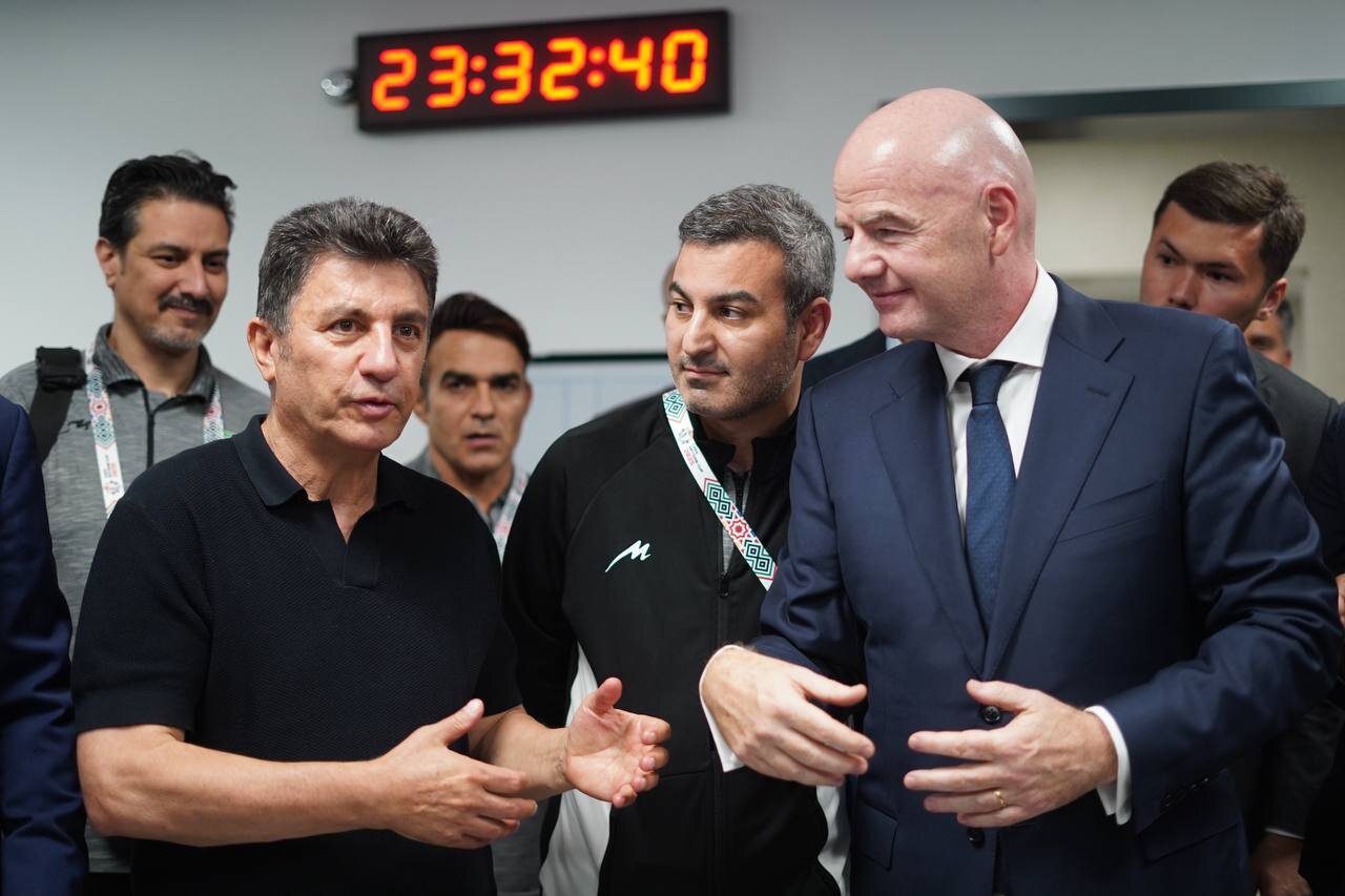 Infantino: من حضور تیم ملی فوتبال ایران در جام جهانی را تضمین می کنم