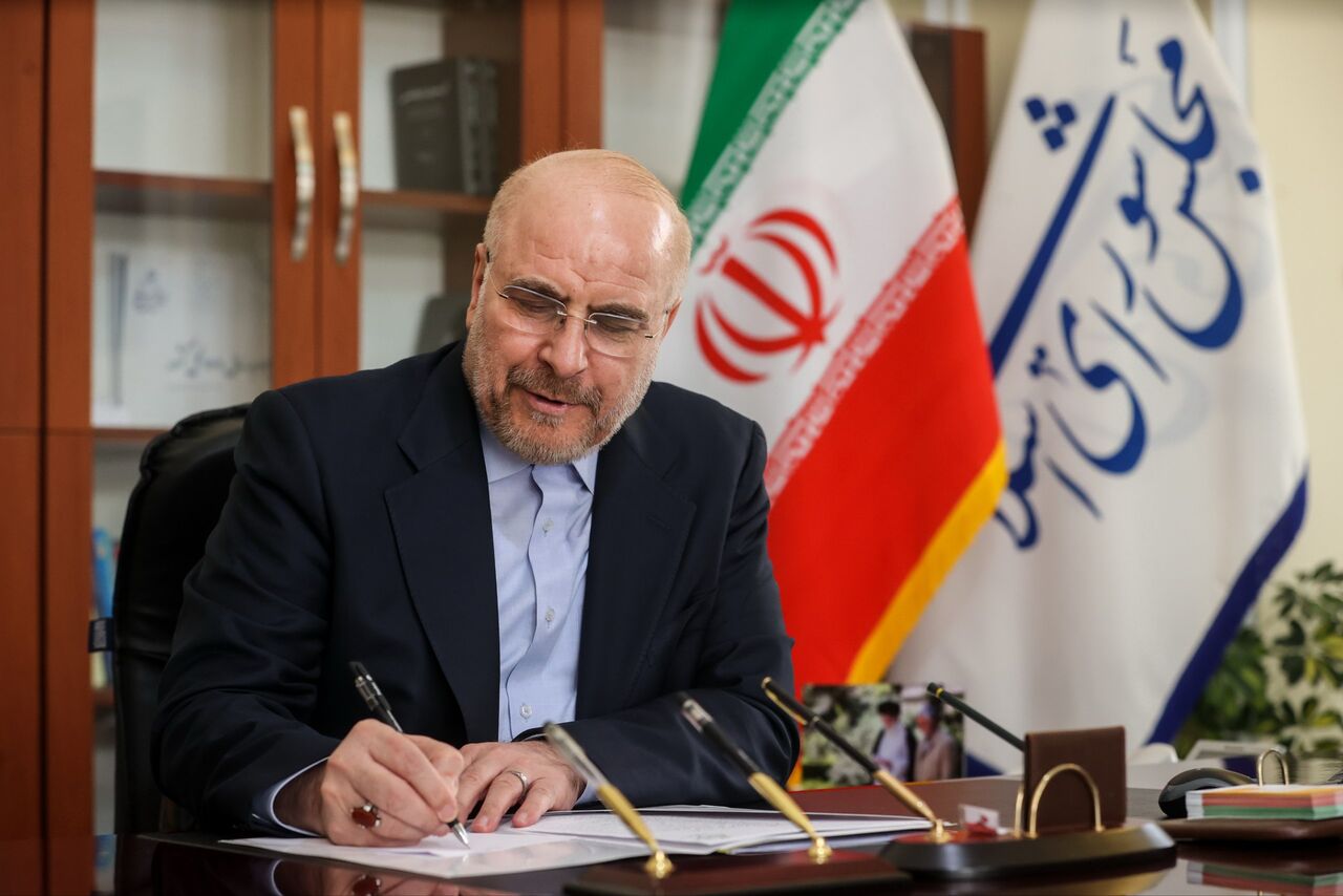 GHALIBAF: راه مقابله با رژیم صهیونیستی ، عمل هماهنگ و متحد جهان اسلام است