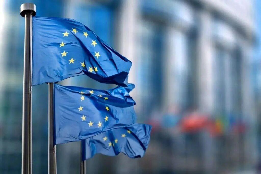 رویترز: با وجود درخواست «ترامپ»، به احتمال زیاد اتحادیه اروپا تعرفه‌های عمده‌ای علیه هند یا چین اعمال نخواهد کرد/ اروپایی‌ها ترجیح می‌دهند تحریم‌های هدفمند علیه نهاد‌های مشخص مرتبط با روسیه اعمال کنند