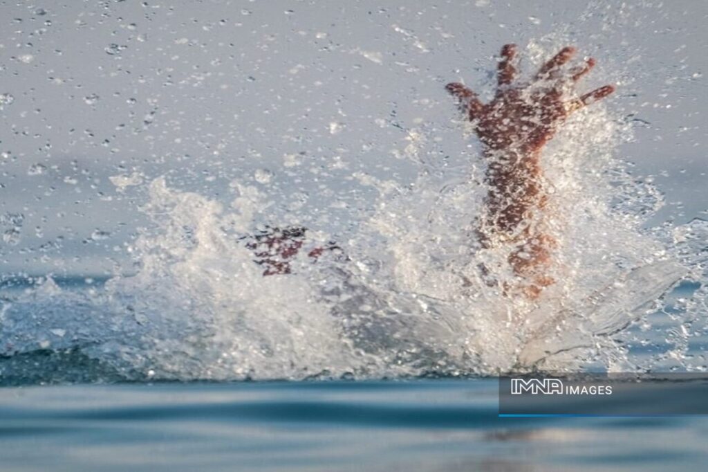 غرق‌شدگی ۲ نفر در آب رودخانه در محدوده باغ بهادران