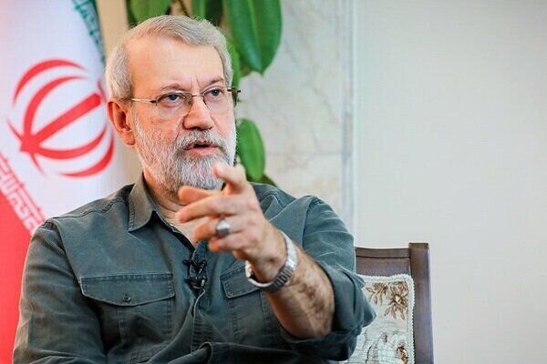 به دبیر شورای عالی امنیت ملی به عربستان سعودی مراجعه کنید