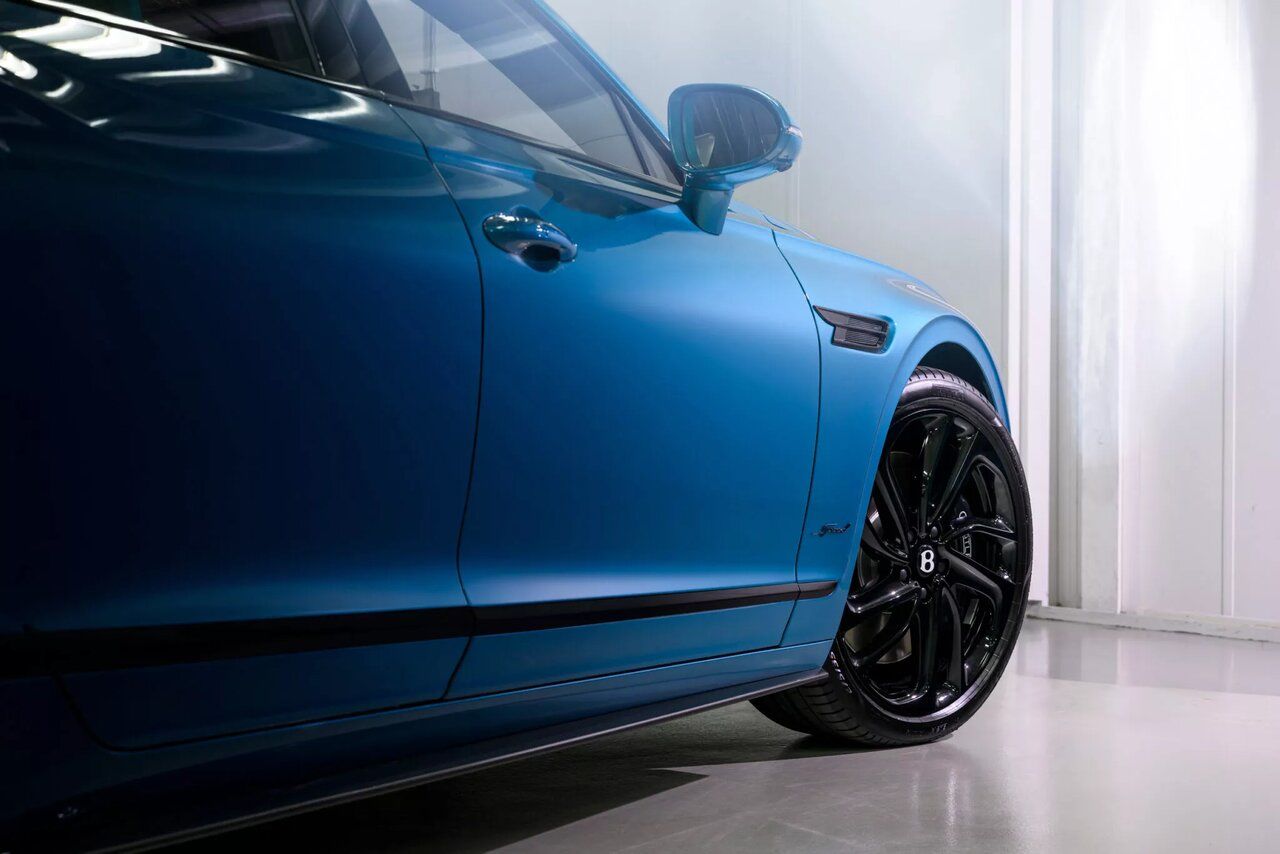 رنگ این ماشین گرانتر از مرسدس -بنز است! /عکس