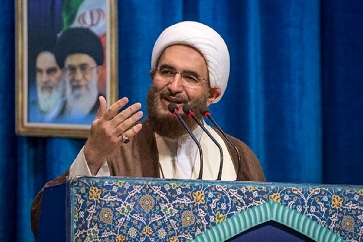 از هشدار روز جمعه موقت از امام اسفان تا کشورهای عربی گرفته تا واکنش وزارت امور خارجه به ماکرون