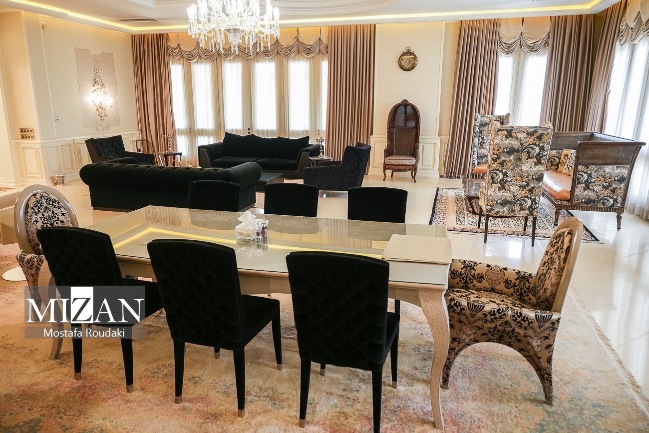 2 تریلیون دیگر تومن در مورد اقدامات قضایی به بیت لحم بازگشت / ضبط یک ویلا 6000 متری به ارزش 2 تریلیون تومن از اولین متهم دباش / اکبر رحیمی به نام یکی از کارمندانش.