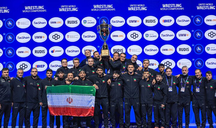 ثمره مدیریت Alireza Dabir ؛ دو قهرمانی تاریخی برای کشتی ایران