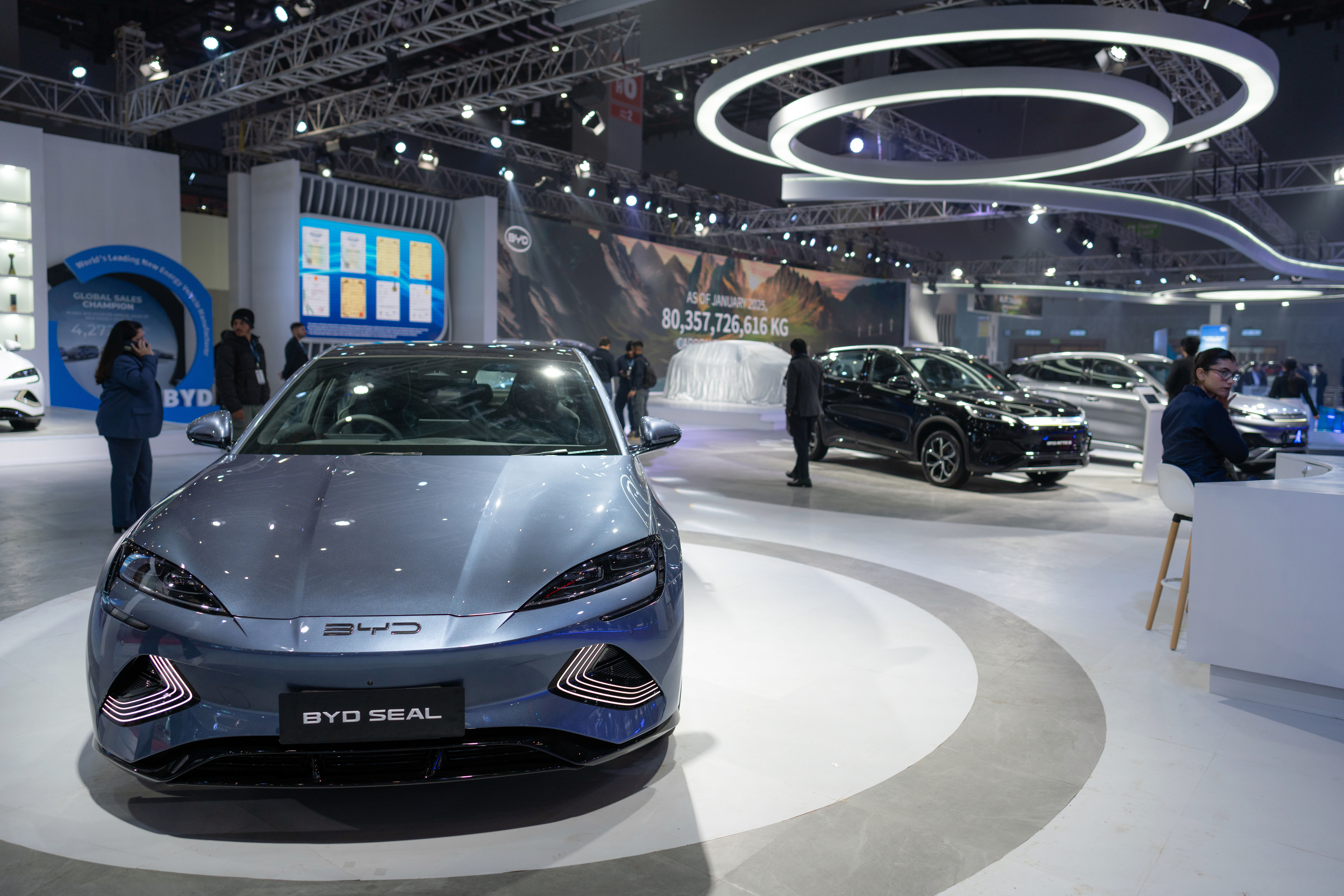 گزارش می گوید: BYD اهداف برای فروش نیمی از تمام اتومبیل های خارج از چین تا سال 2030 ، اخبار خودرو