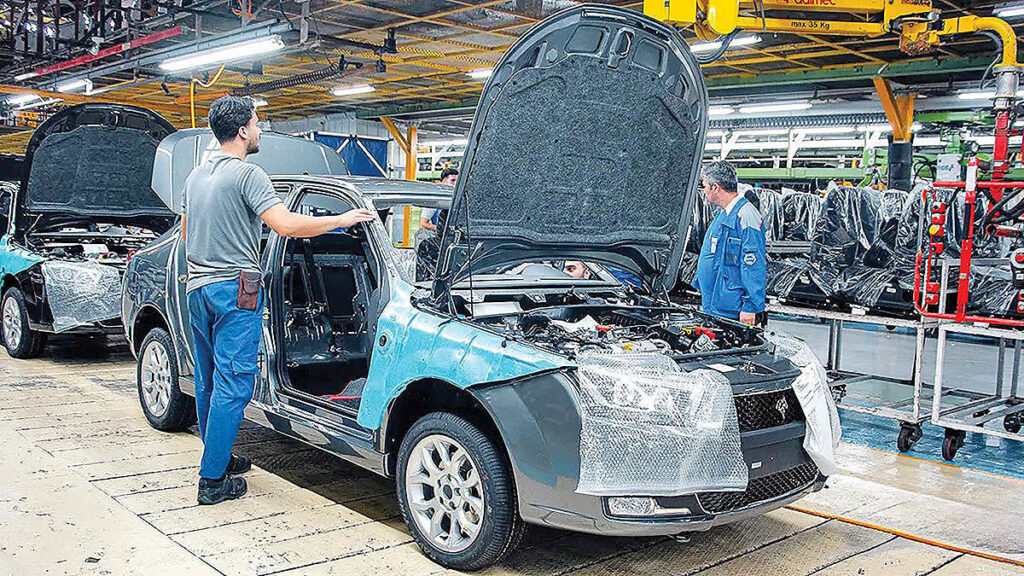 فرمول جدید قیمت‌گذاری خودرو/ پایان قیمت‌گذاری دستوری؟