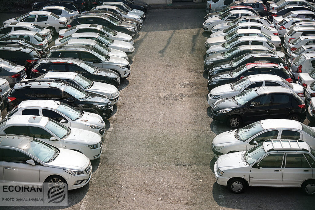 گرفتاری خریداران خودرو /نمی‌دانند قراردادهای قسطی دست و پایشان را می‌بندد