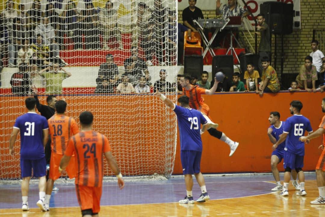 مدعیان با قدرت لیگ شروع کردند