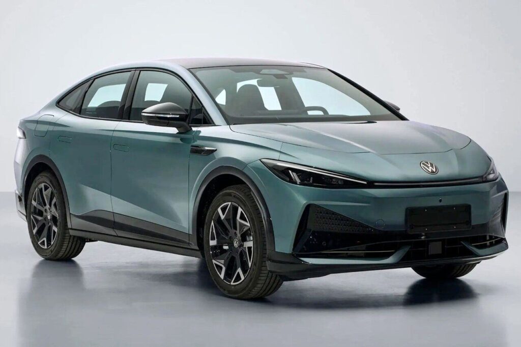 نمای سه چهارم از Volkswagen id.unyx 07