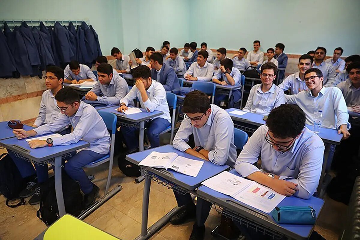 گذر چالش برانگیز از مرزهای نامرئی تغییر سطح تحصیلی