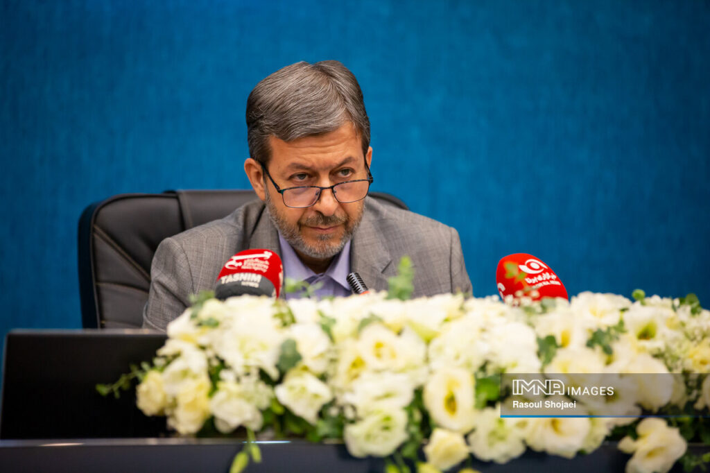 نهج‌البلاغه برنامه‌ای برای عمل در تدبیر کشور و روح جاری در حکمرانی ما است