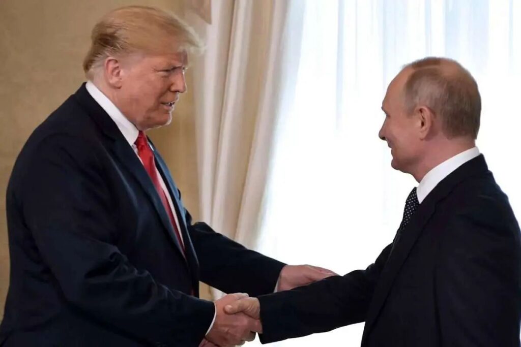 ترامپ: تماسی بسیار سازنده با «پوتین» انجام دادم/ فردا با «زلنسکی» دیدار می‌کنم تا درباره این تماس صحبت کنیم/ پیشرفت بزرگی حاصل شده/ رئیس‌جمهور روسیه گفت صلح در خاورمیانه می‌تواند به پایان جنگ اوکراین کمک کند/ توافق کردیم که مشاوران عالی‌رتبه ما هفته آینده دیدار کنند؛ پس از آن من و «پوتین» برای پایان جنگ ملاقات خواهیم کرد