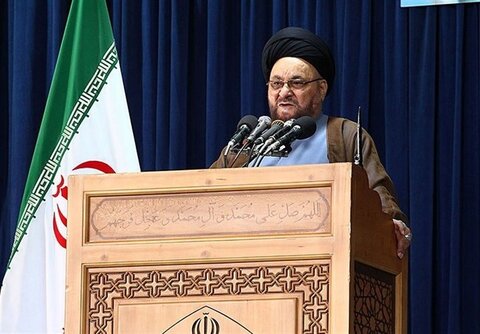 اقتدار مردم و هدایت رهبری در حمله 12 روزه اسرائیل، دشمن را مجبور به عقب نشینی کرد.