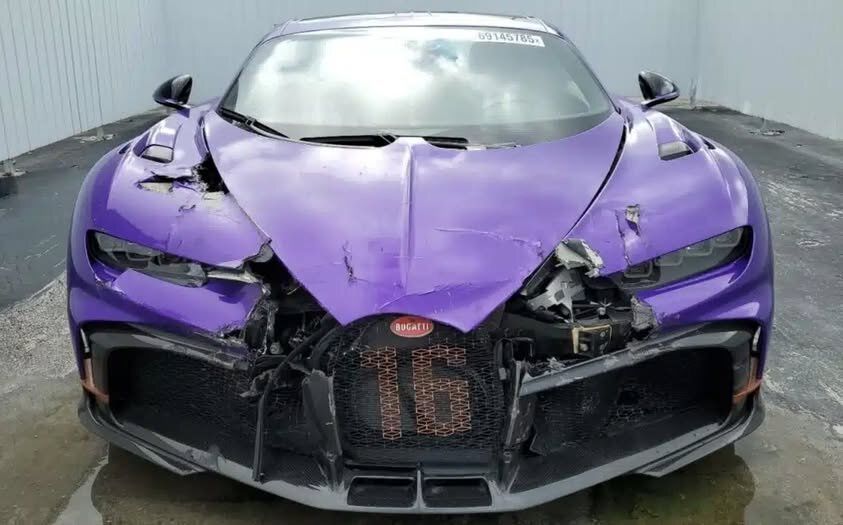 تصادف وانت با بوگاتی 35 میلیارد تومان خسارت وارد کرد!