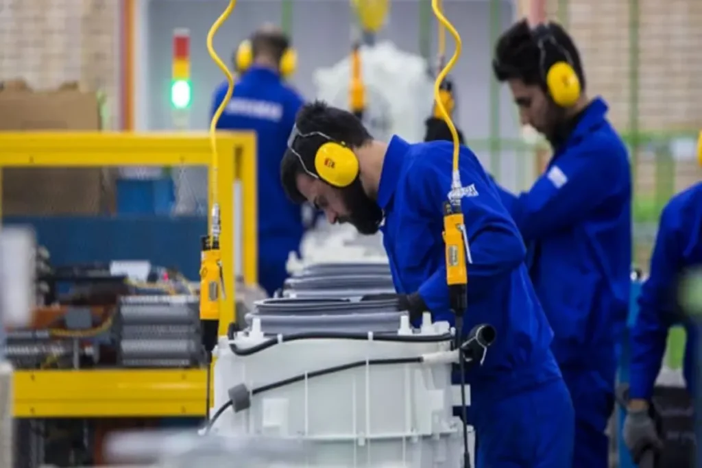 بهره‌مندی صنایع خرد و کسبه تهران از ظرفیت‌های شهری در قالب تفاهم‌نامه جدید