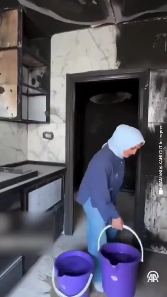 تلاش جوانان فلسطینی برای بازسازی زندگی در میان خرابه‌ها