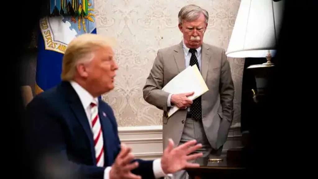 جان بولتون تحت پیگرد قرار گرفت