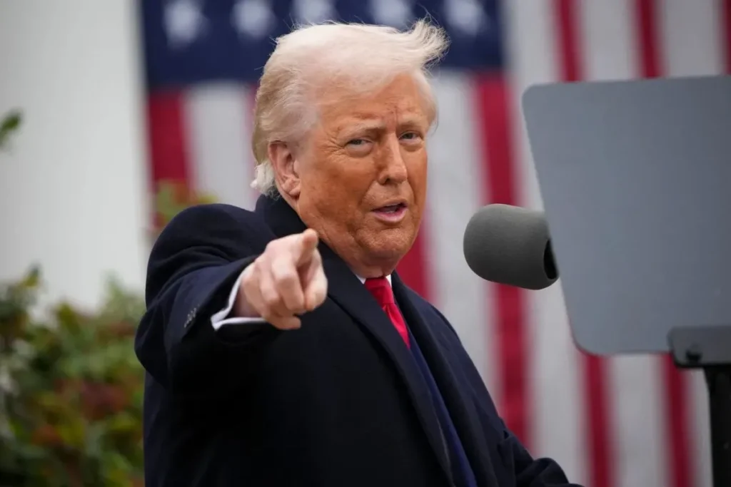 ترامپ: درگیر یک جنگ تجاری با چین هستیم