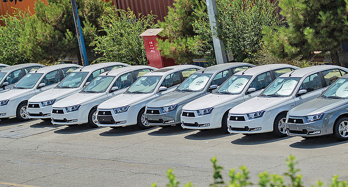 دو چهره تورم خودرو/ خانوارها از بازار خودرو کنار کشیدند