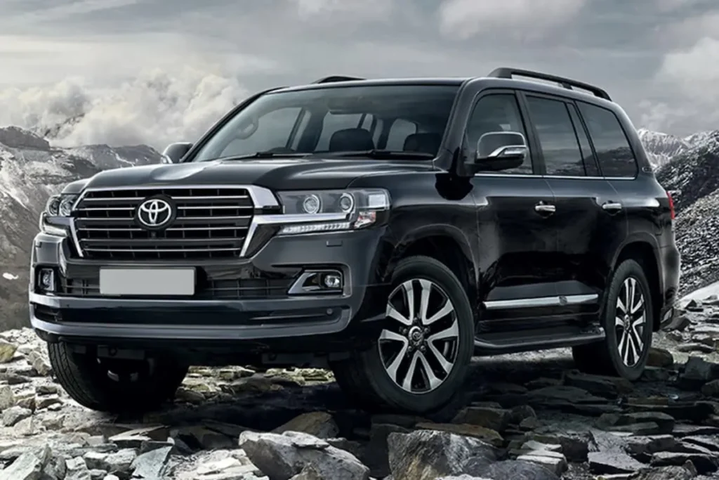 لندکروزر جدید به ایران می‌آید