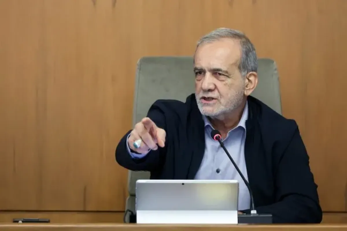 پزشکیان: ماهانه ۵ میلیون تومان از حقوقم را برای ساخت مدرسه صرف کنید؛ هر کس یک قدم بردارد