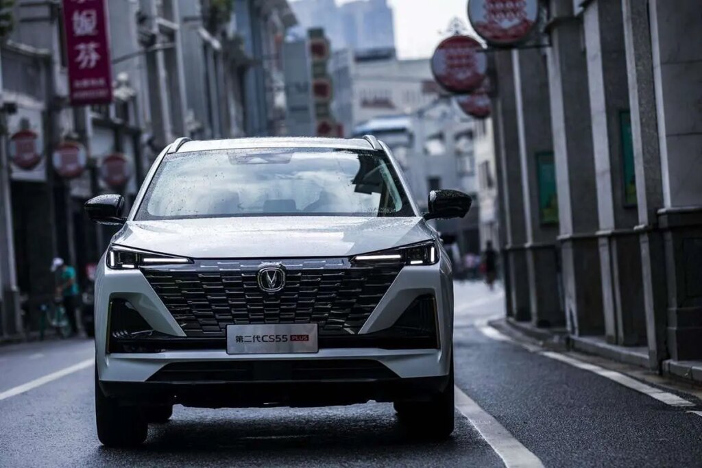 قیمت محصولات سایپا امروز جمعه 25 آبان 1404; چهره های میلیاردی در کارنامه سایپا