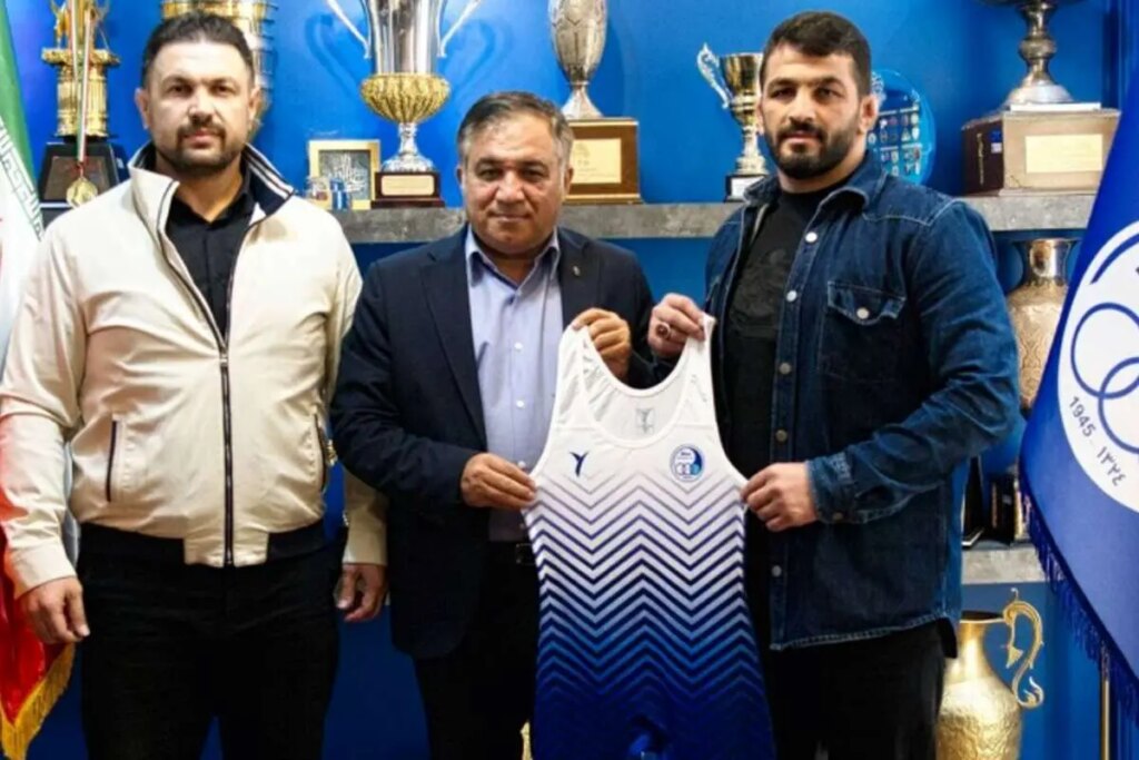 یک فوتبالیست معمولی 100 میلیارد می گیرد، حسن یزدانی 7 میلیارد!