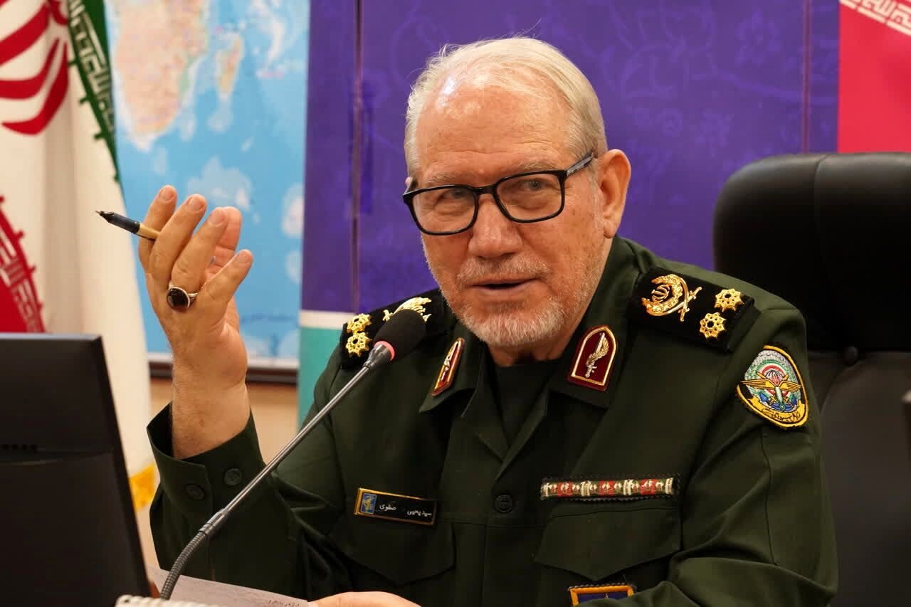 از ممنوعیت گروسی به ایران تا هشدار مجلس درباره عواقب گرانی بنزین برای دولت