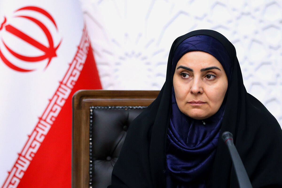 فرزانه صادق: 14 آیین نامه وزارت راه در قانون برنامه هفتم به تصویب هیأت وزیران رسید.
