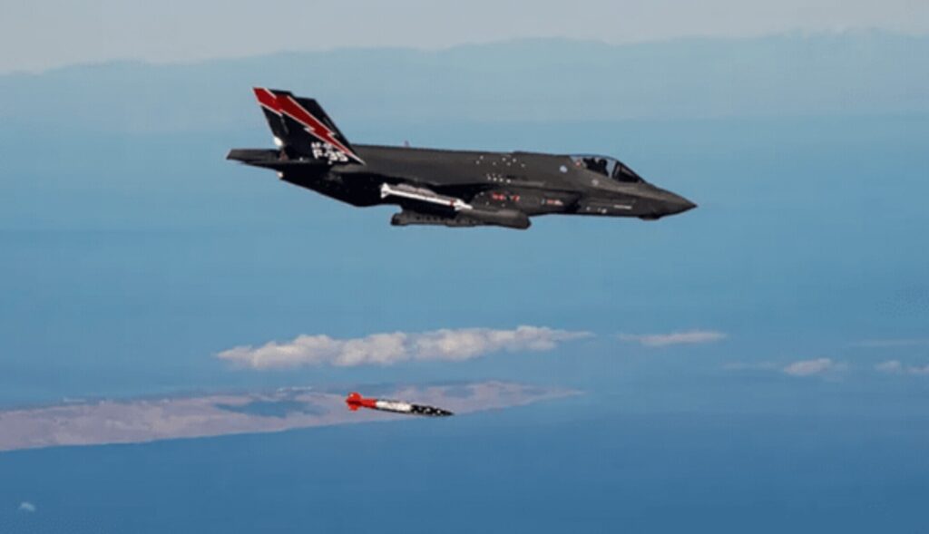 آمریکا تابستان سال گذشته بمب هسته‌ای تاکتیکی B61-12 را بدون کلاهک، آزمایش کرده