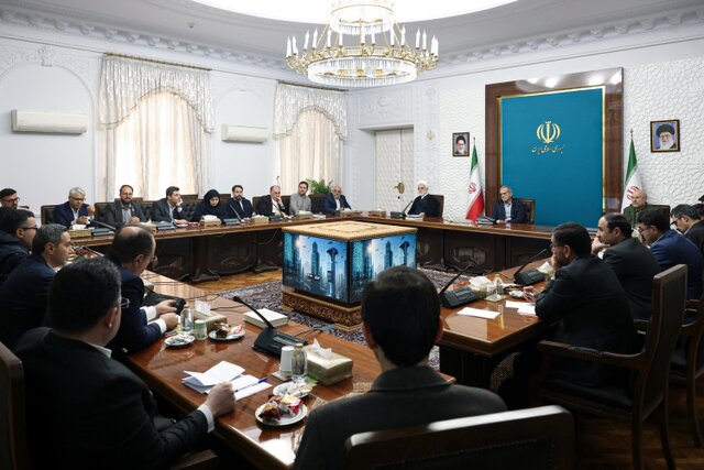 نشست فعالان اقتصاد دیجیتال با سران سه قوه