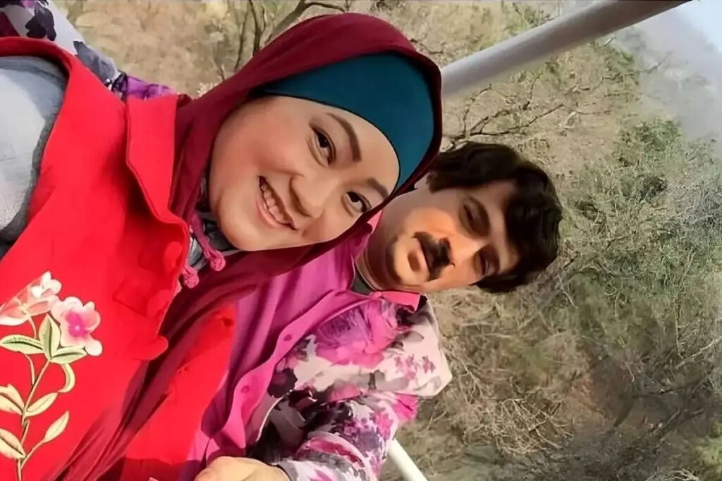 «چوچانگ» در کنار برادرانش «هان و چی» در پشت‌صحنه سریال «پایتخت4»