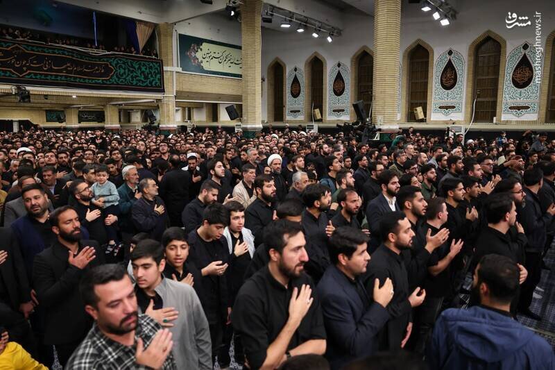 اولین شب از مراسم عزاداری ایام فاطمیه با حضور رهبر معظم انقلاب