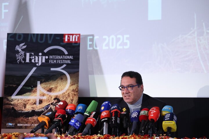 200 مهمان بین المللی در راه جشنواره جهانی فجر/ رویکرد جشنواره جهانی شاعرانه است