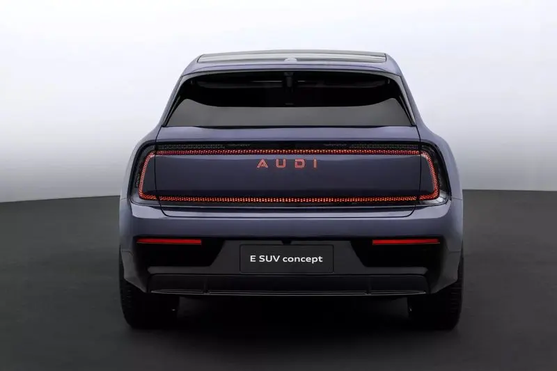 آئودی E SUV